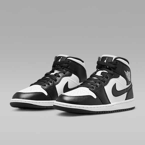 Women’s Air Jordan 1 Mid Panda - Picture 1 of 6